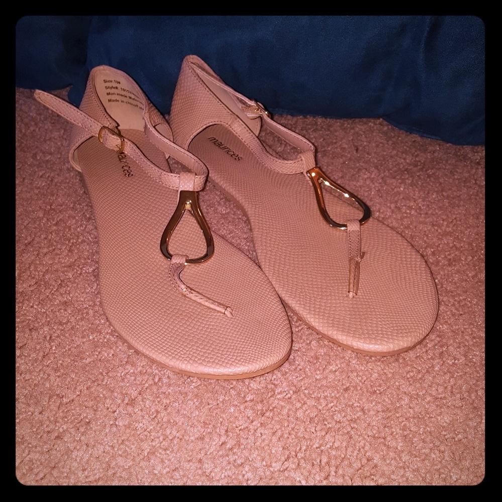 Tan/Gold Sandals
